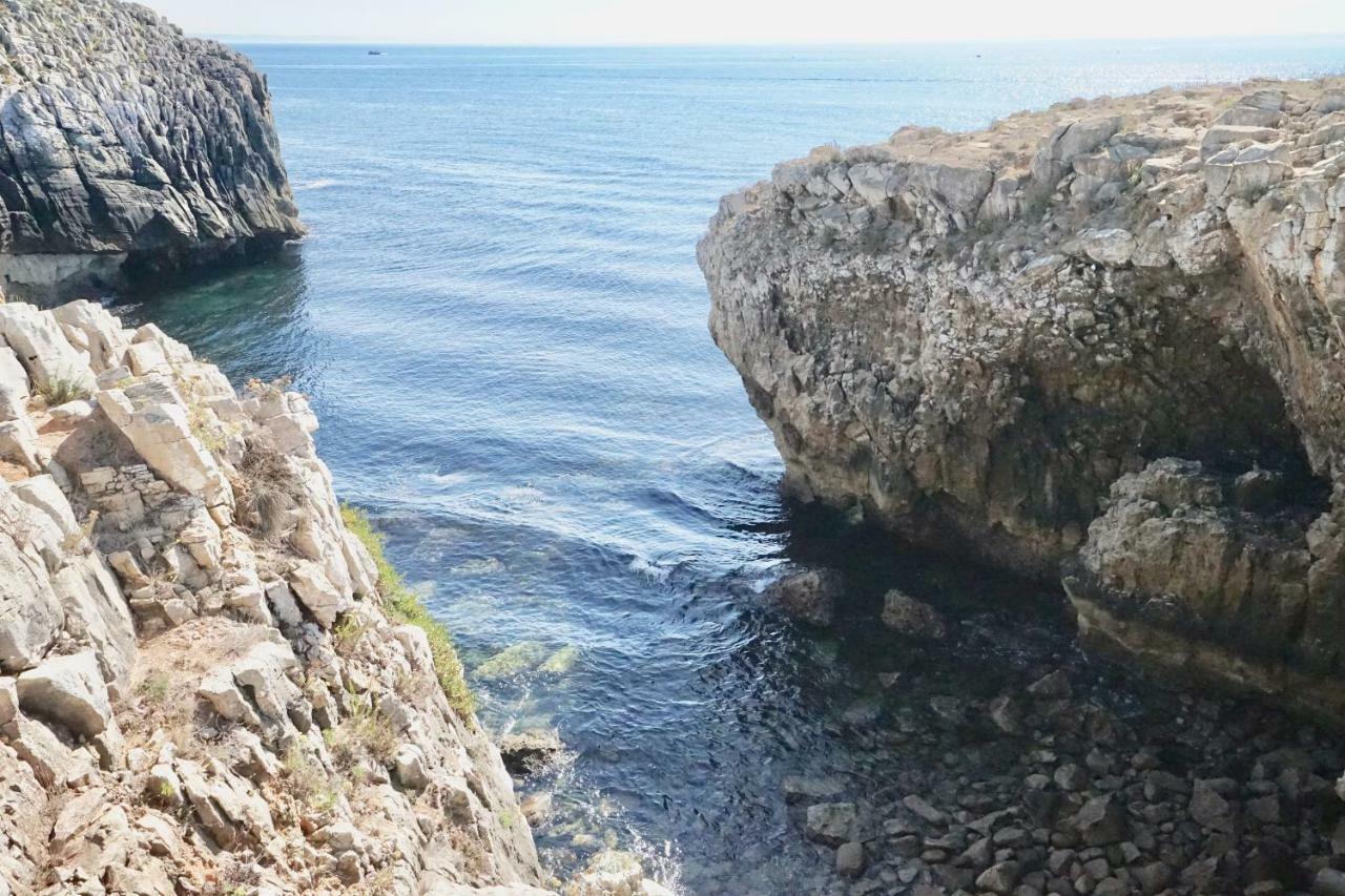 Deluxe Oceanfront - Vue Sur La Mer Peniche Kültér fotó