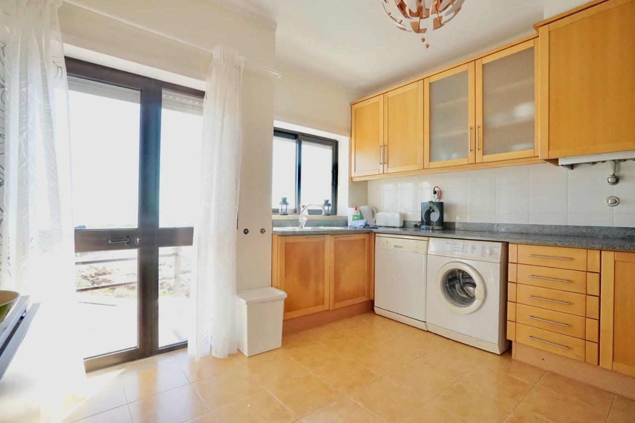 Deluxe Oceanfront - Vue Sur La Mer Peniche Kültér fotó